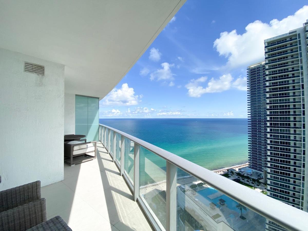 Lyfe Residence Building - Private Apts Over The Beach Hollywood Exteriör bild